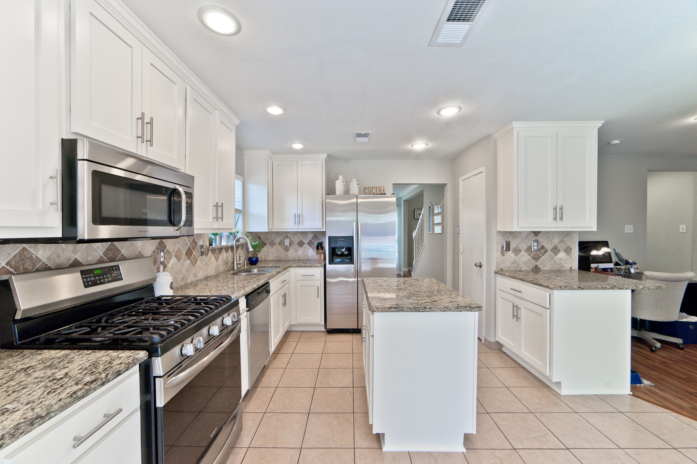 Wonderful Lewisville Lease